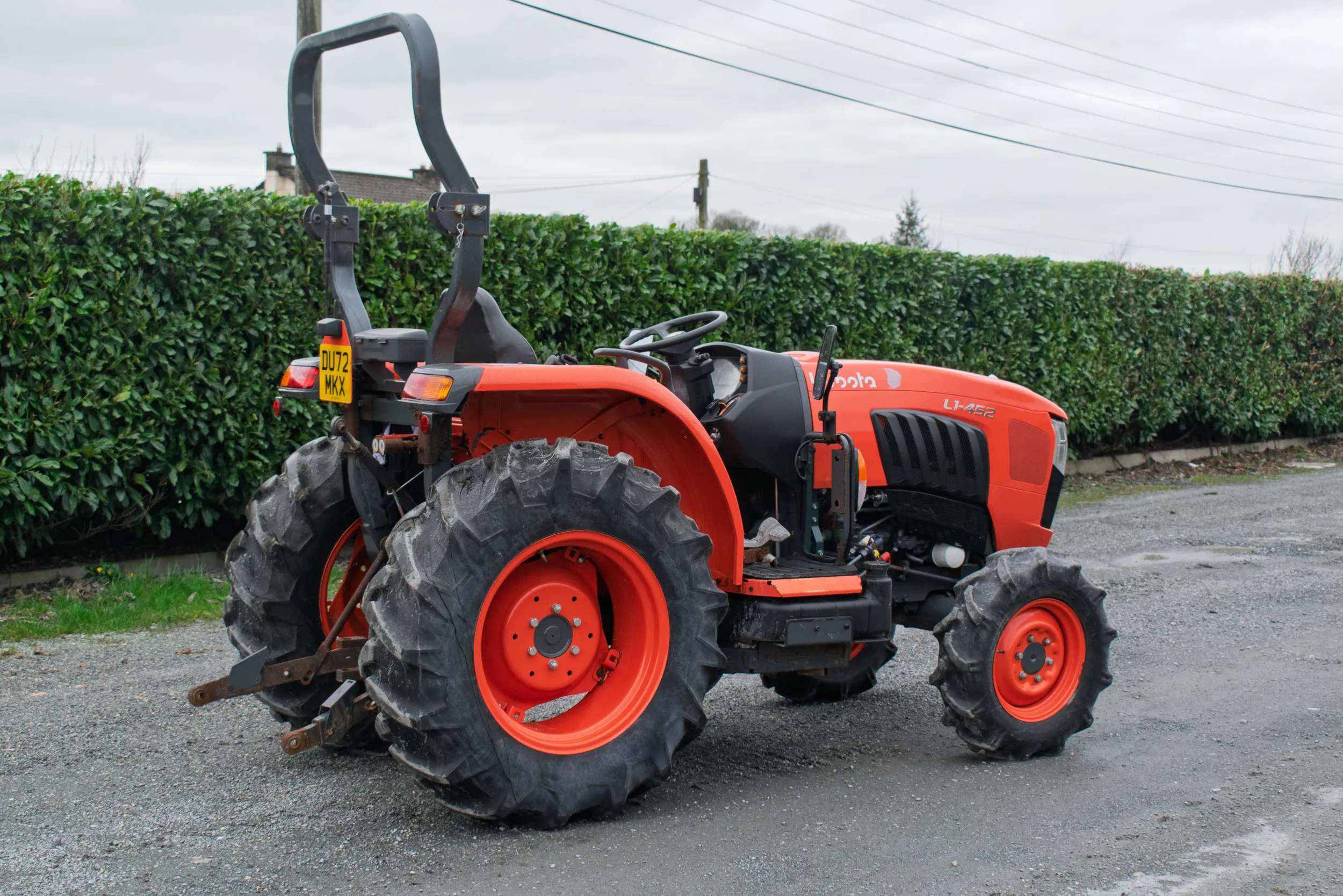 Kubota L1-452
