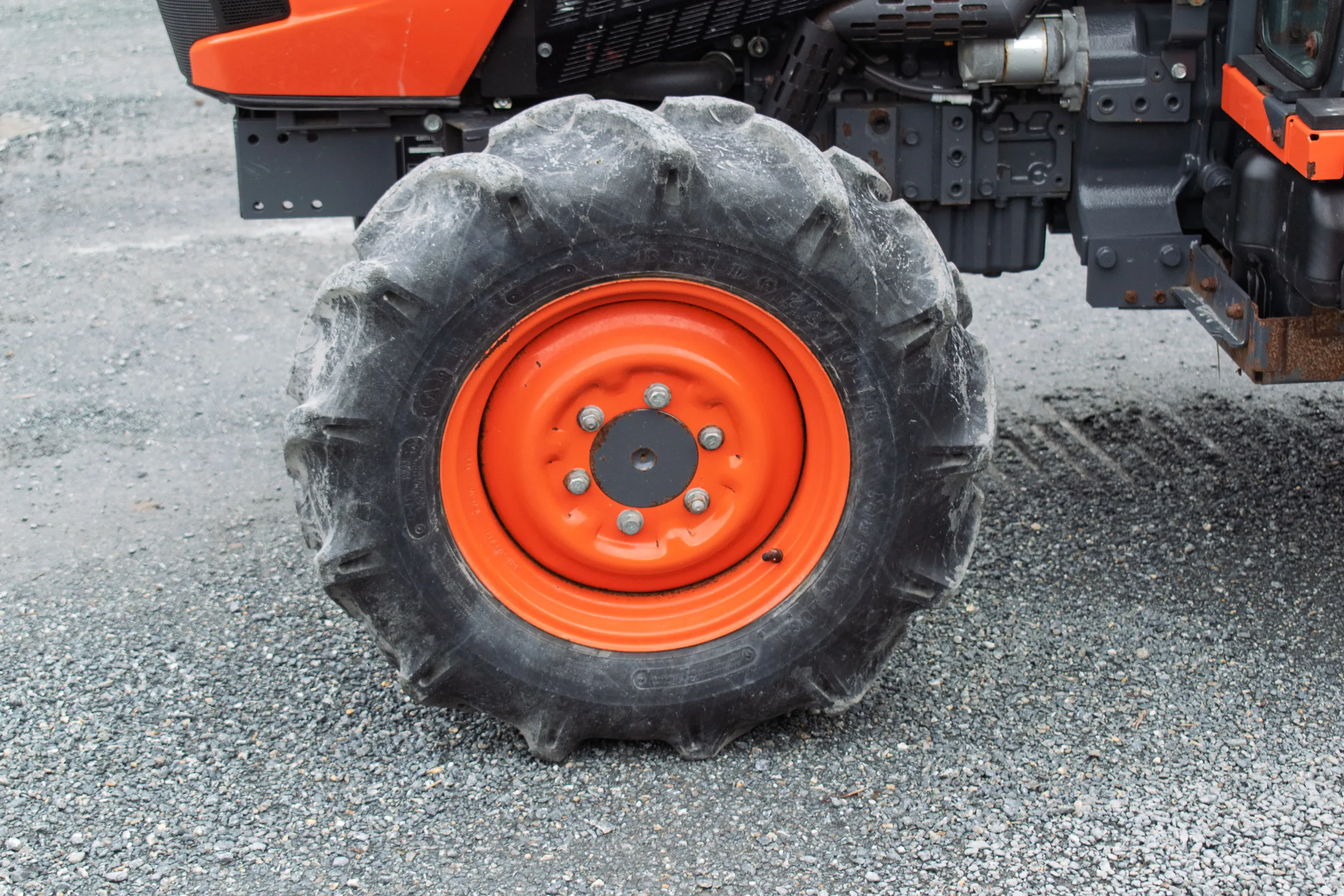 Kubota L1-452