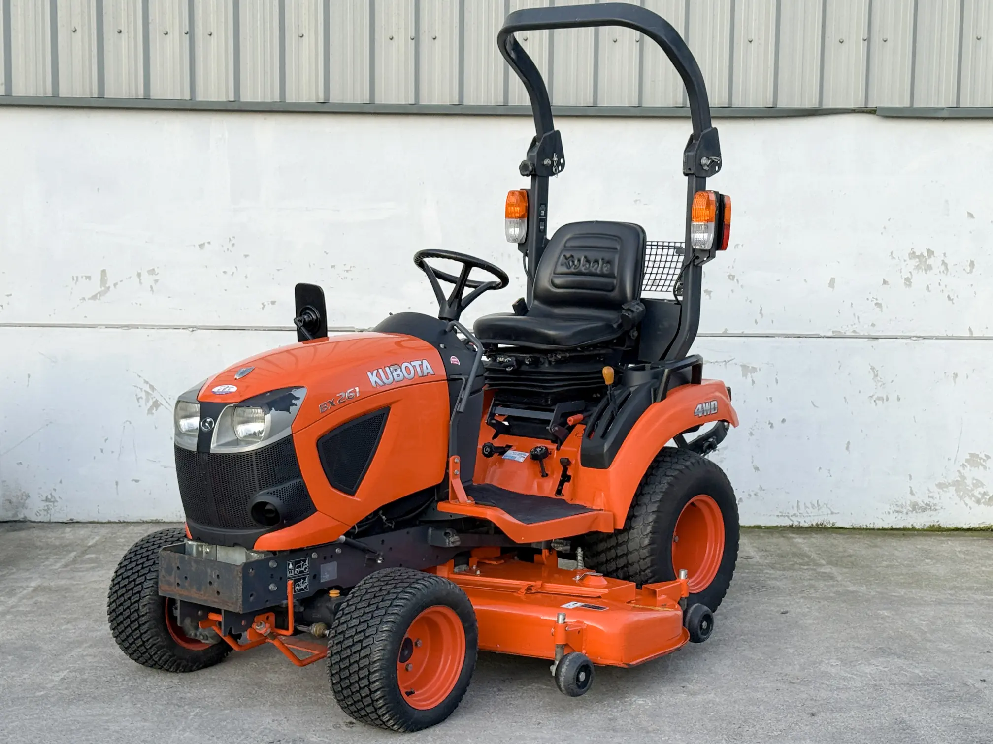 Kubota BX261