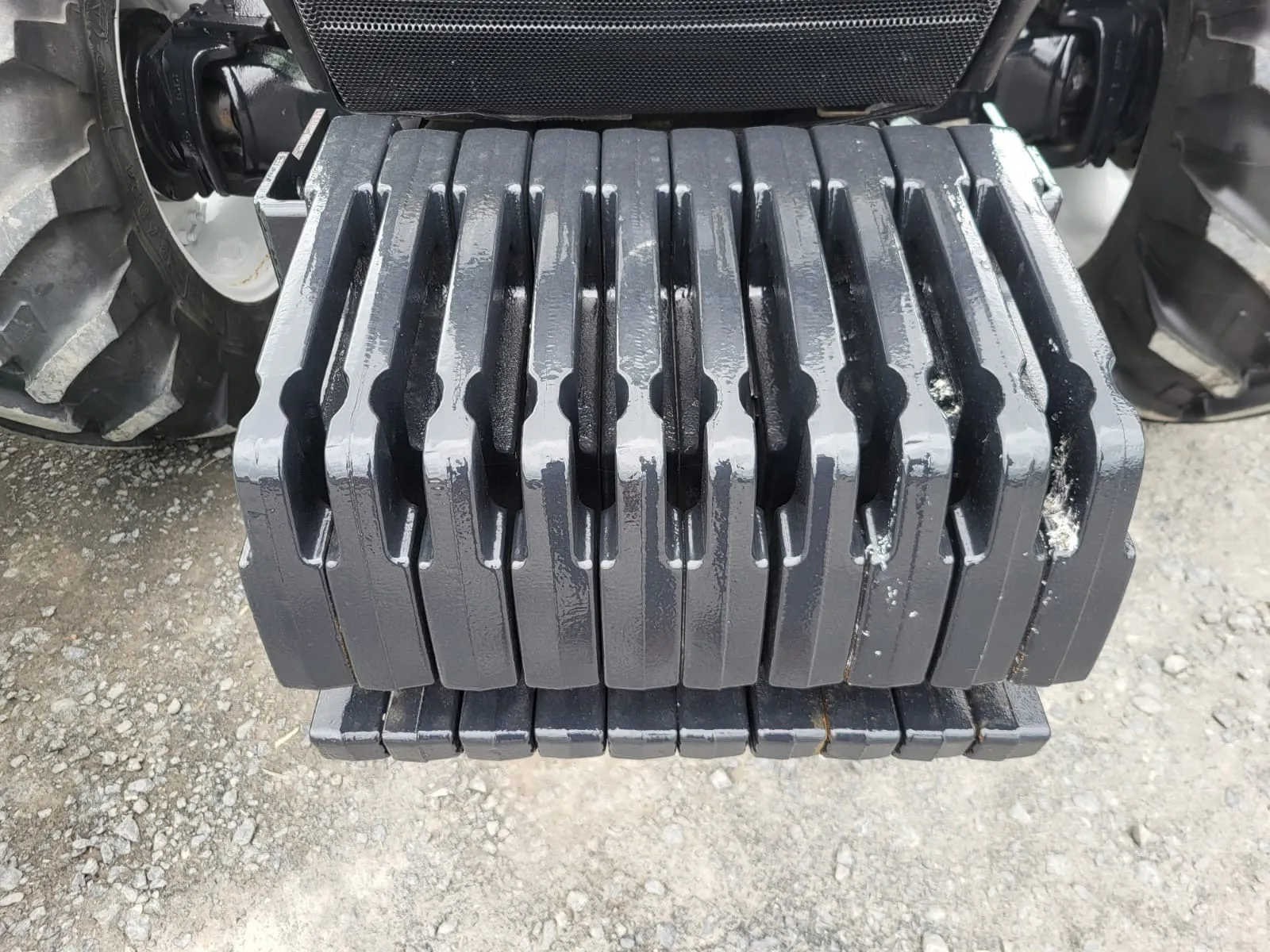 Valtra Weights