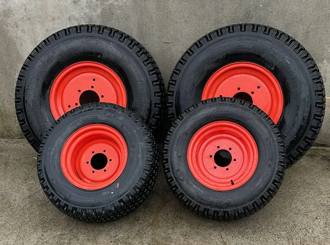 Bridgestone Rear x2 315/75D15  + Front x2 24x8.50-12 Turf Tyres + Rims 