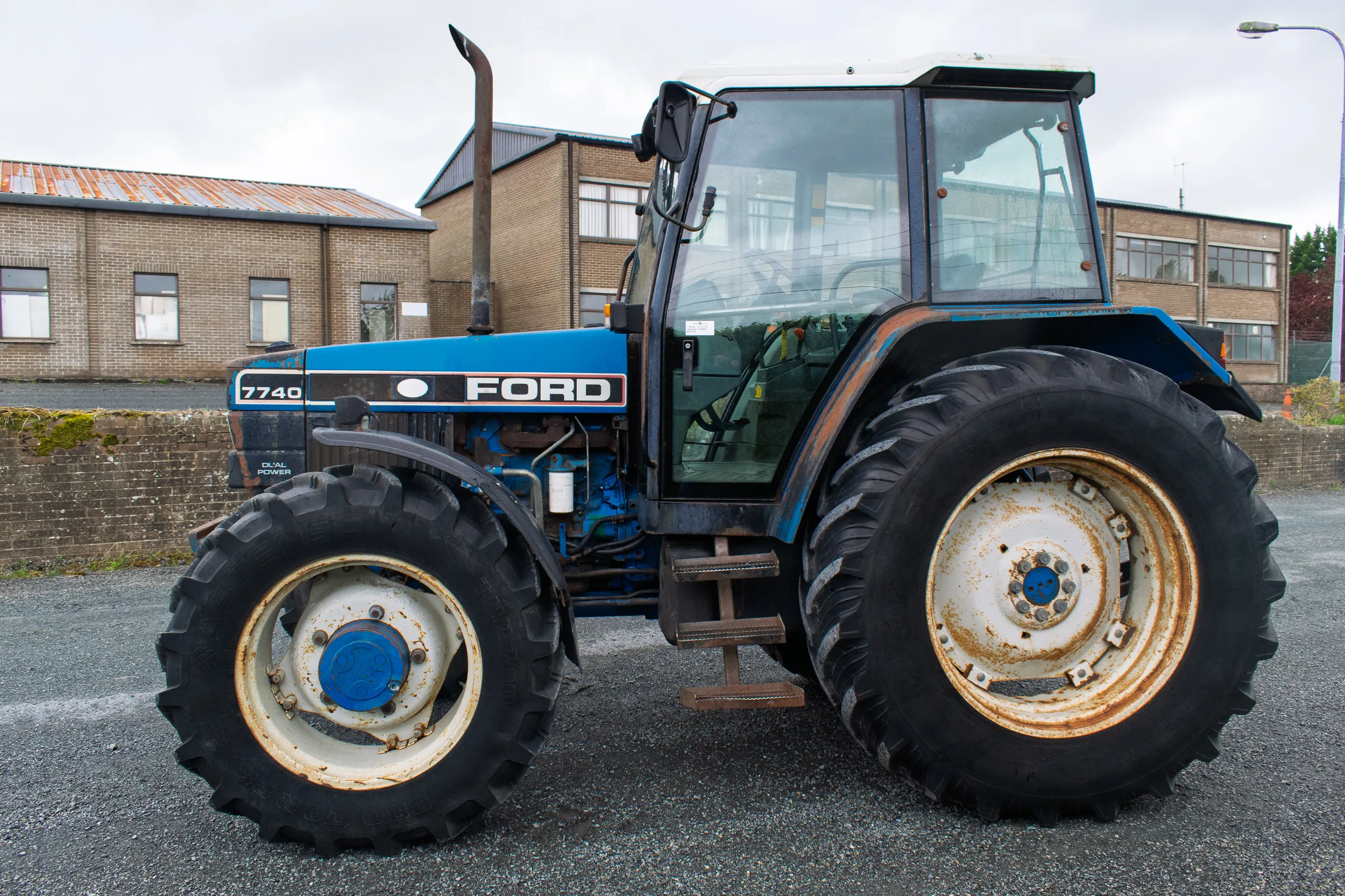 Ford 7740 Dual Power