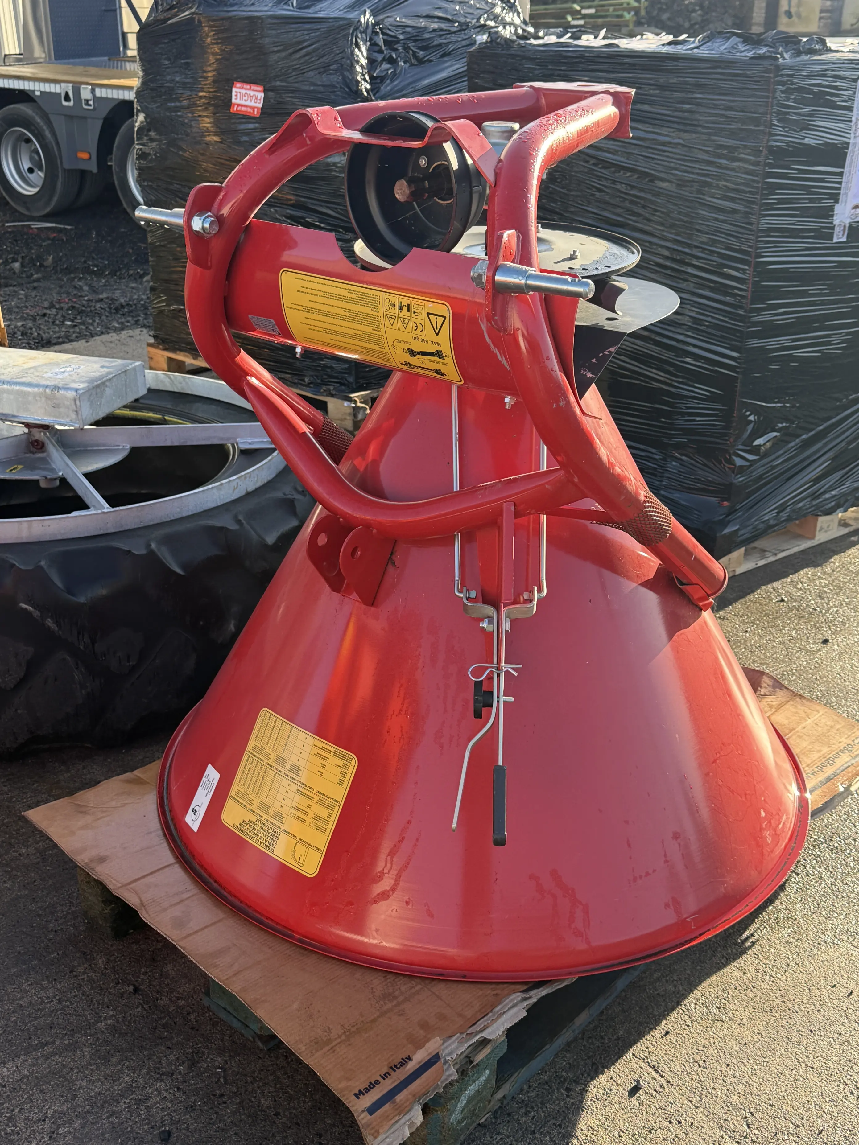 Fressori P300 Fertiliser Spreader