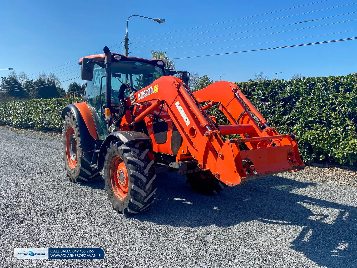 Kubota M5112 with Loader