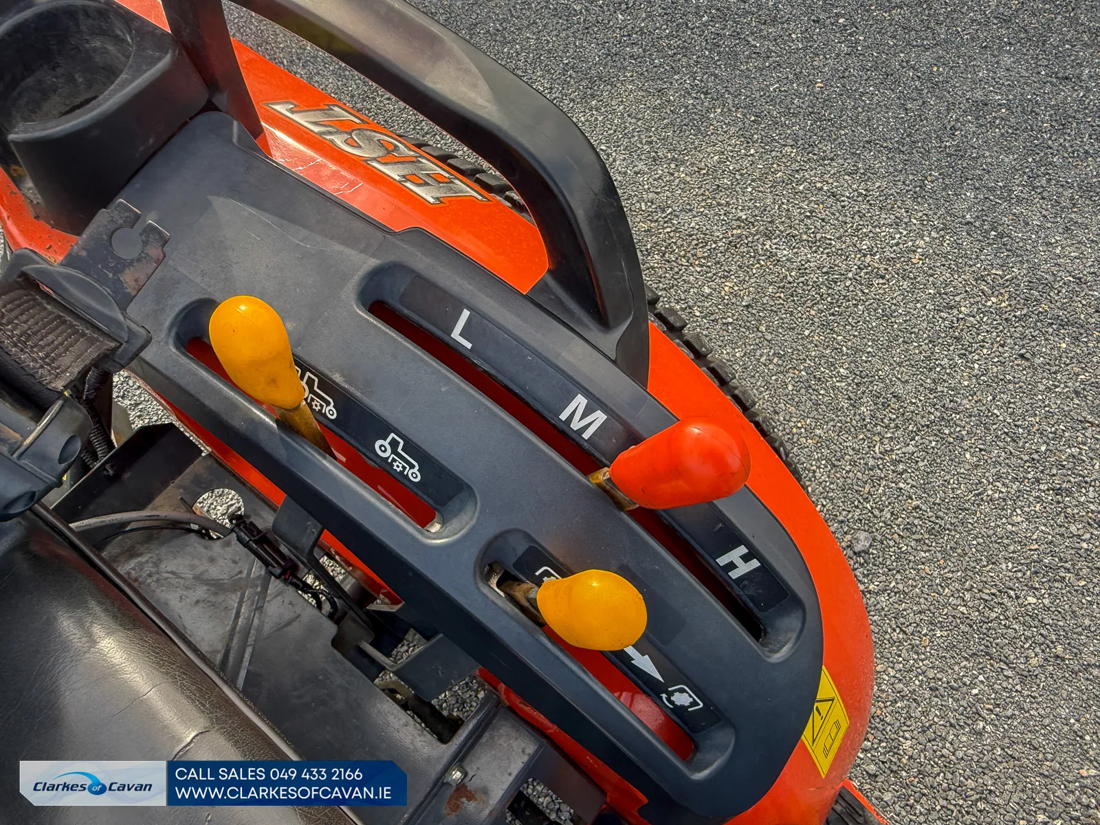 Kubota B3150 with LA534 Loader