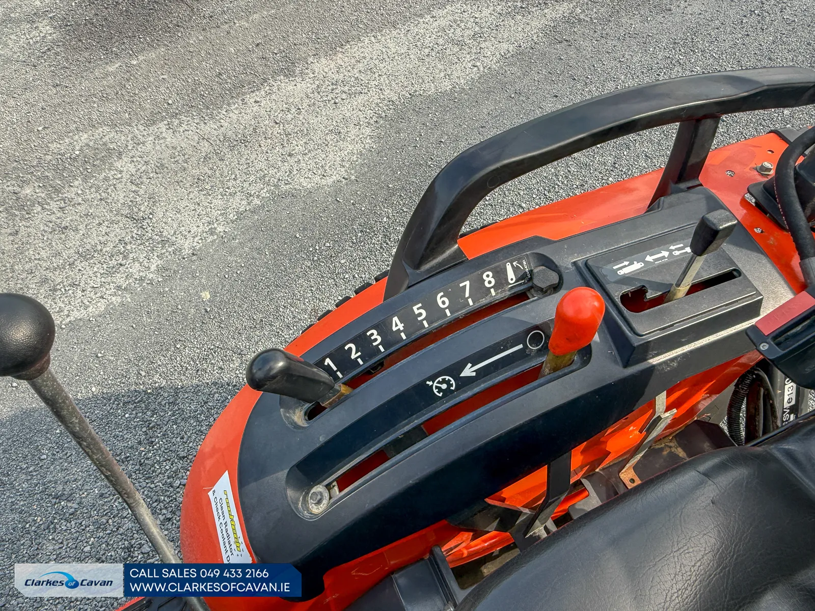 Kubota B3150 with LA534 Loader