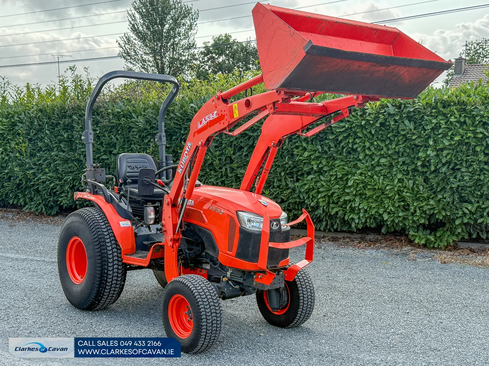 Kubota B3150 with LA534 Loader