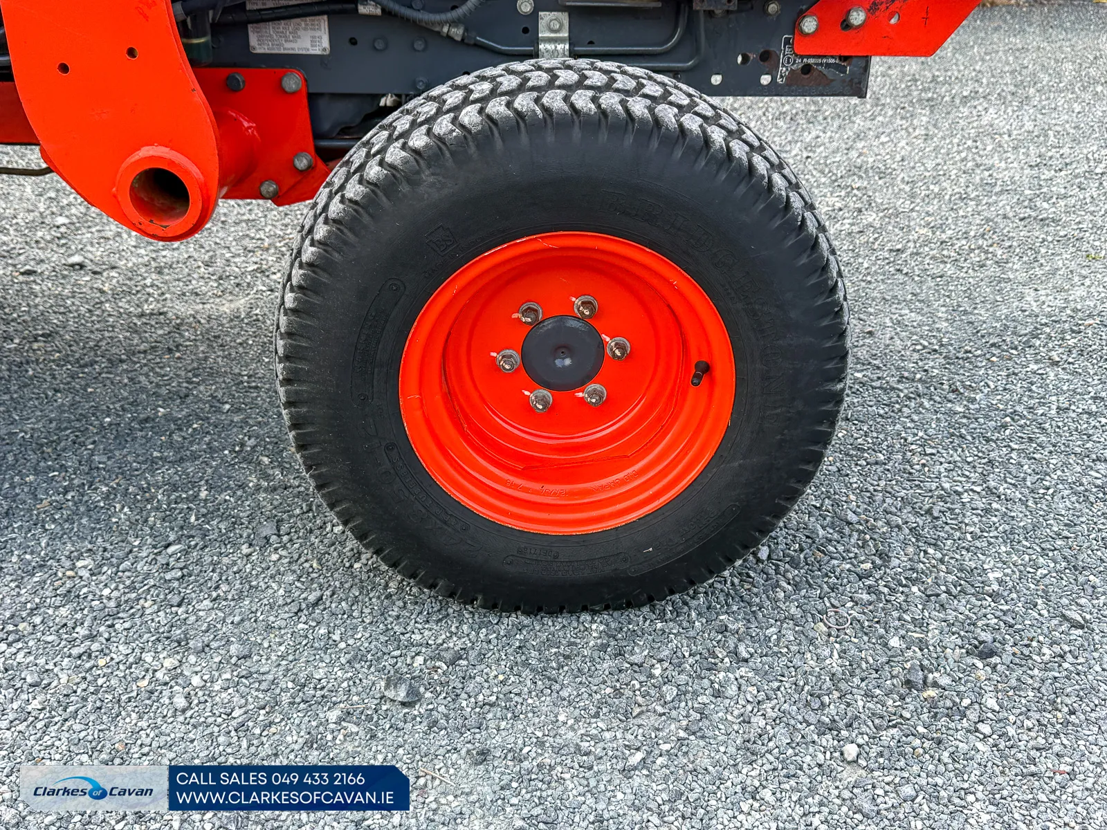 Kubota B3150 with LA534 Loader