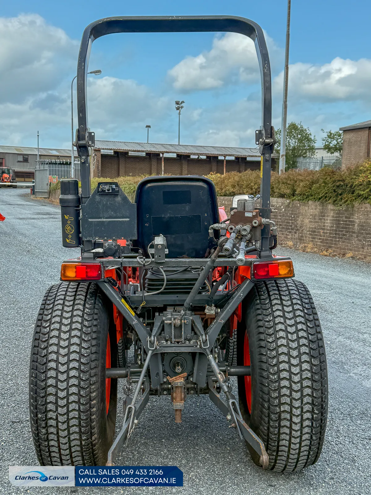 Kubota B3150 with LA534 Loader