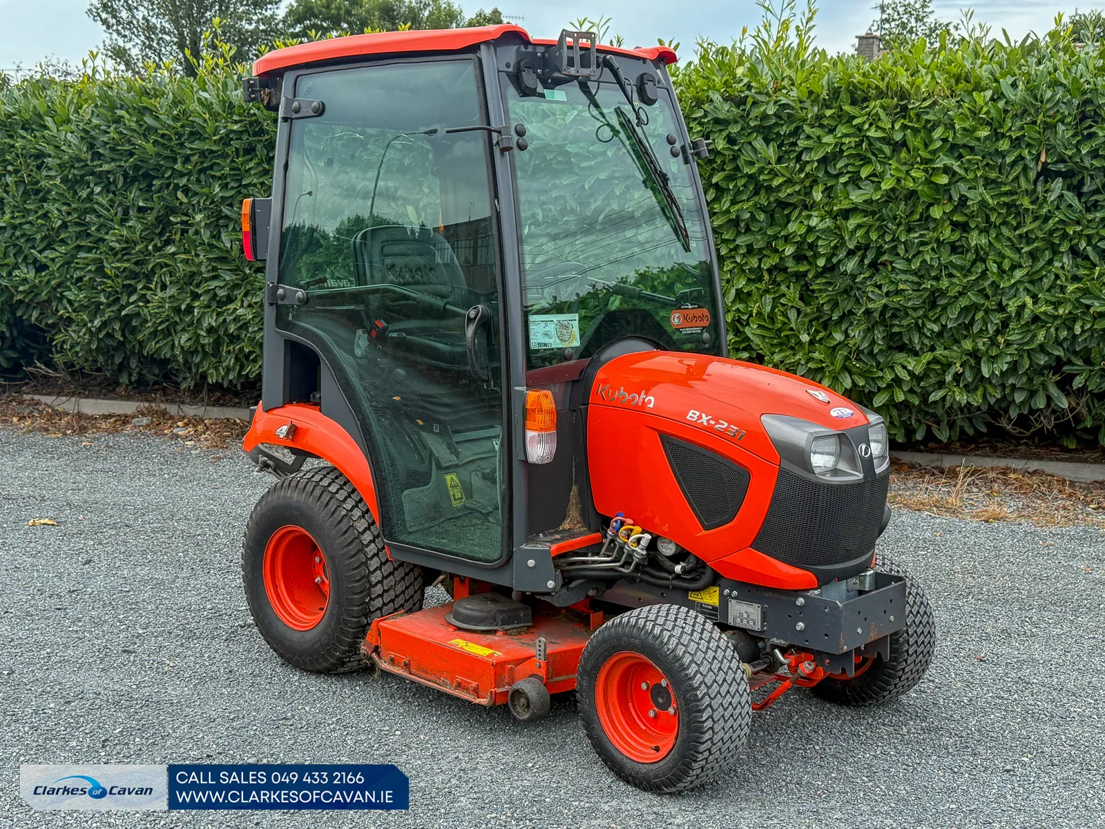Kubota BX-231 Cab