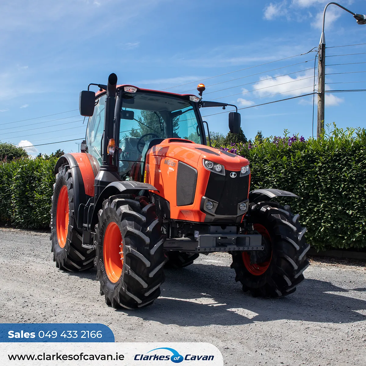 Kubota M6-121U