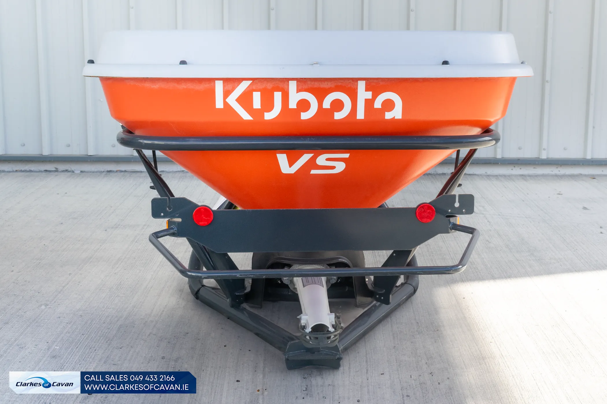 Kubota VS500 Fertiliser Spreader
