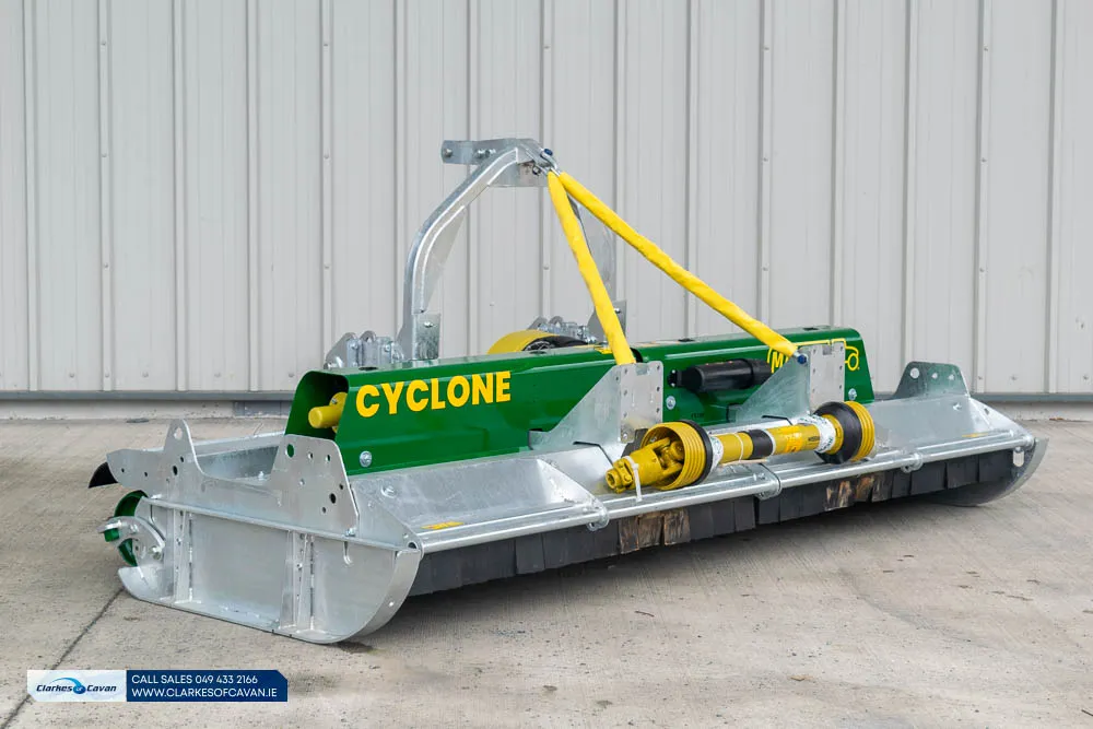 Major Cyclone MJ31-280 Front Mounted Topper