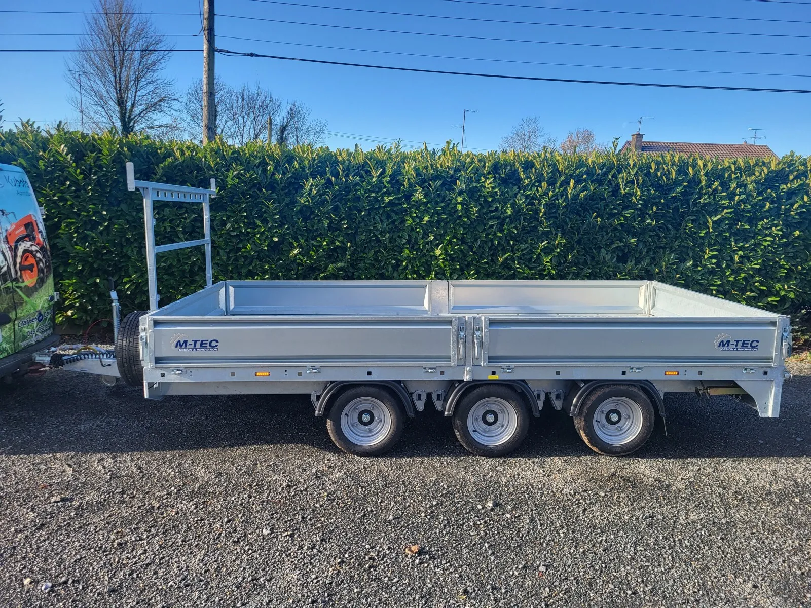 M-Tec Flatbed Tri Axle Builders Trailer