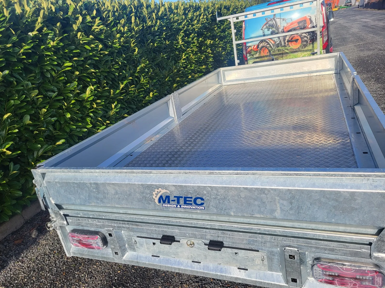 M-Tec Flatbed Tri Axle Builders Trailer