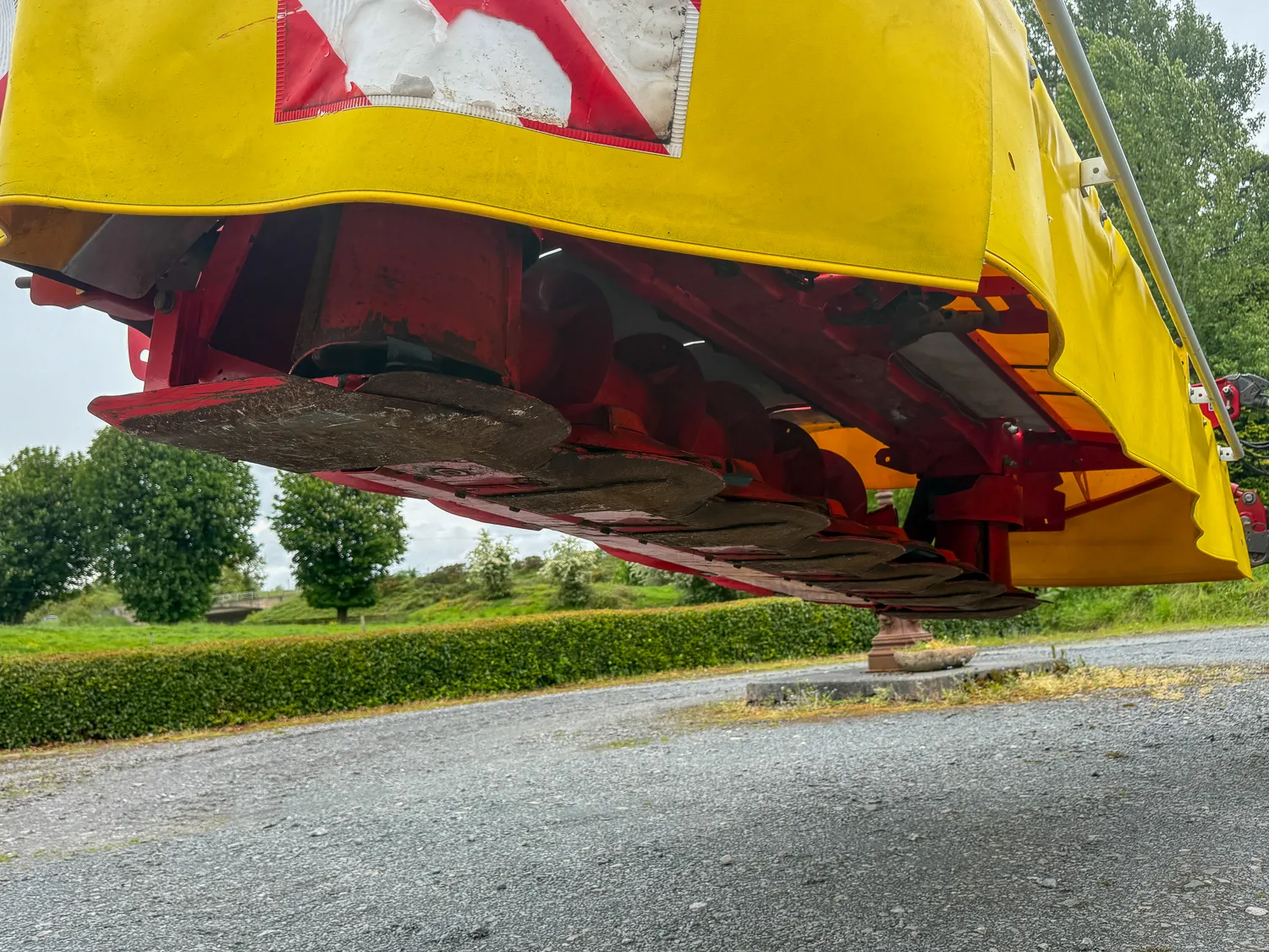 Pottinger Novacat 301 Alpha Motion Pro Front Mower + Novacat 302CF Rear Mower