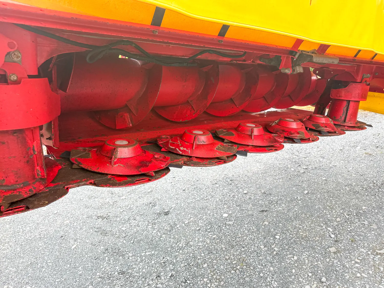 Pottinger Novacat 301 Alpha Motion Pro Front Mower + Novacat 302CF Rear Mower