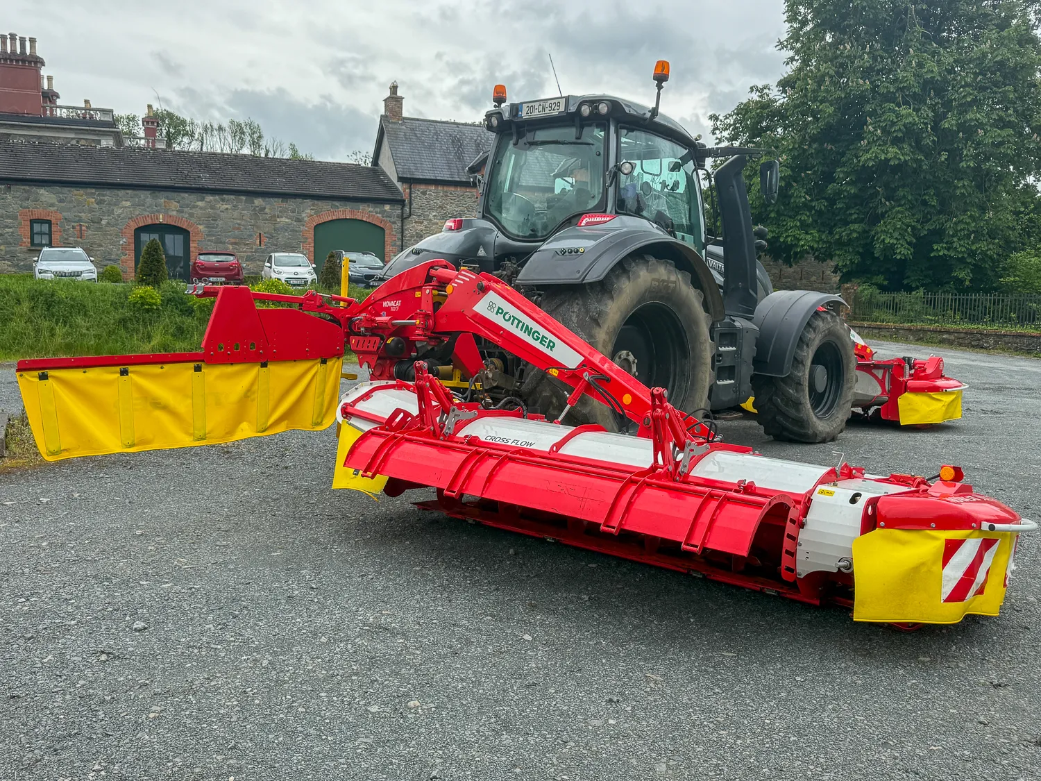 Pottinger Novacat 301 Alpha Motion Pro Front Mower + Novacat 302CF Rear Mower