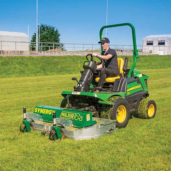 Major MJ62-170 Synergy Outfront Mower