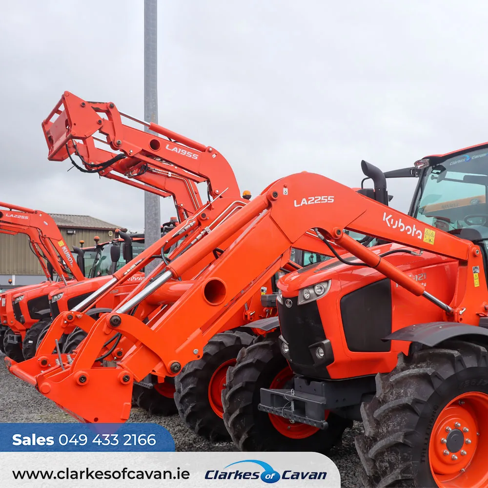 Kubota LA2255 Front Loader