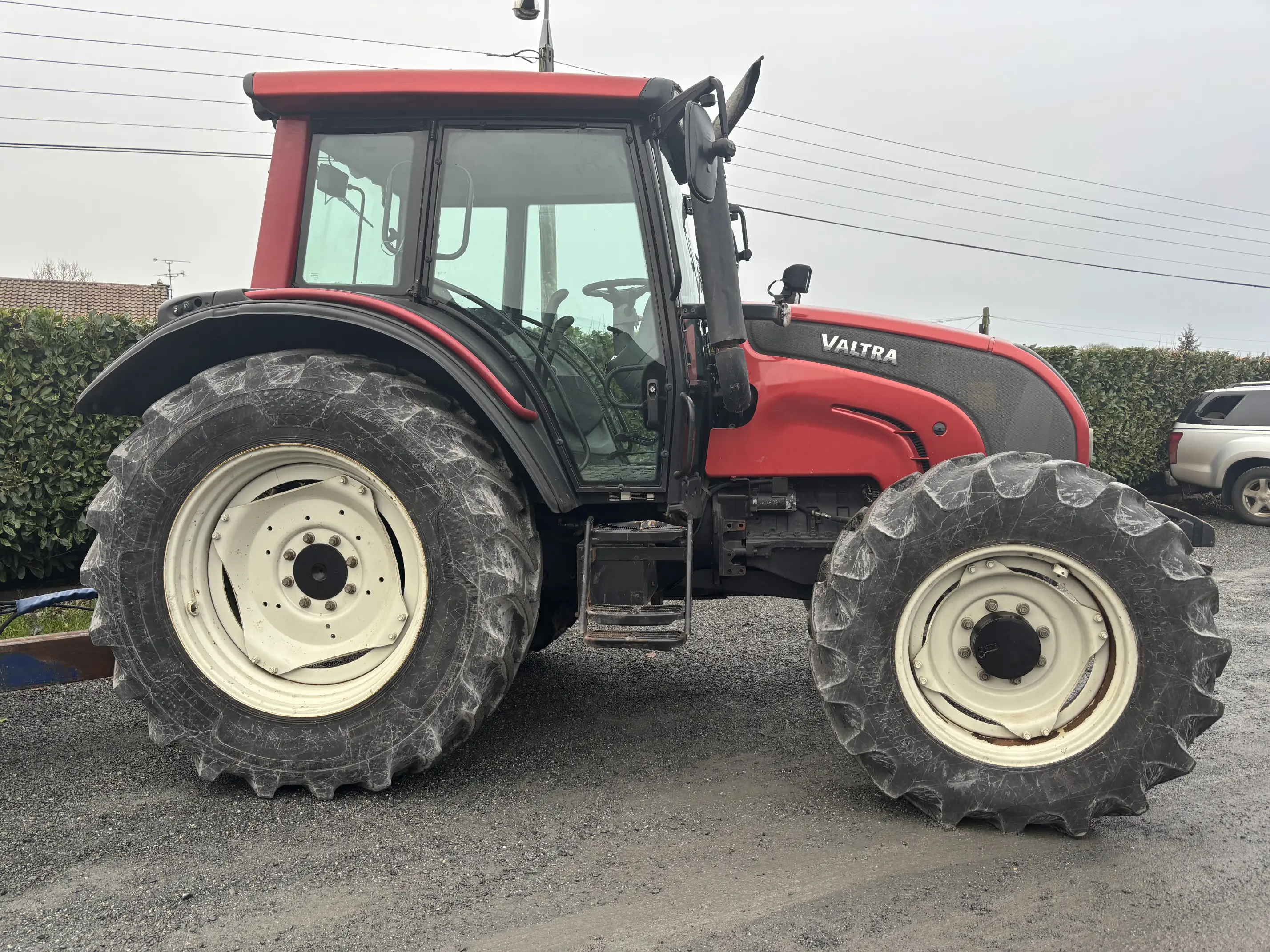 Valtra N101 Hi Tech