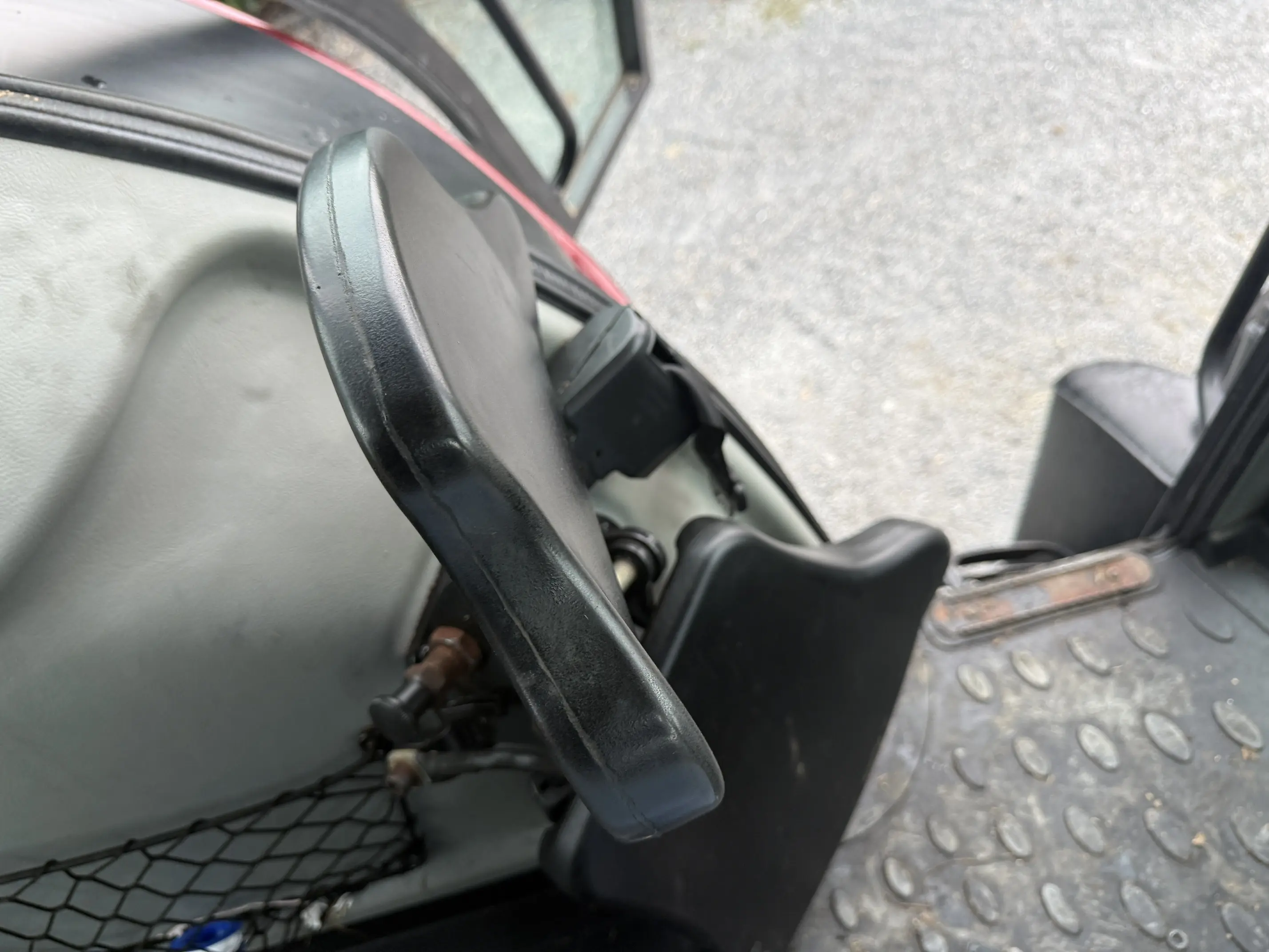 Valtra N103 HiTech 5 with Loader