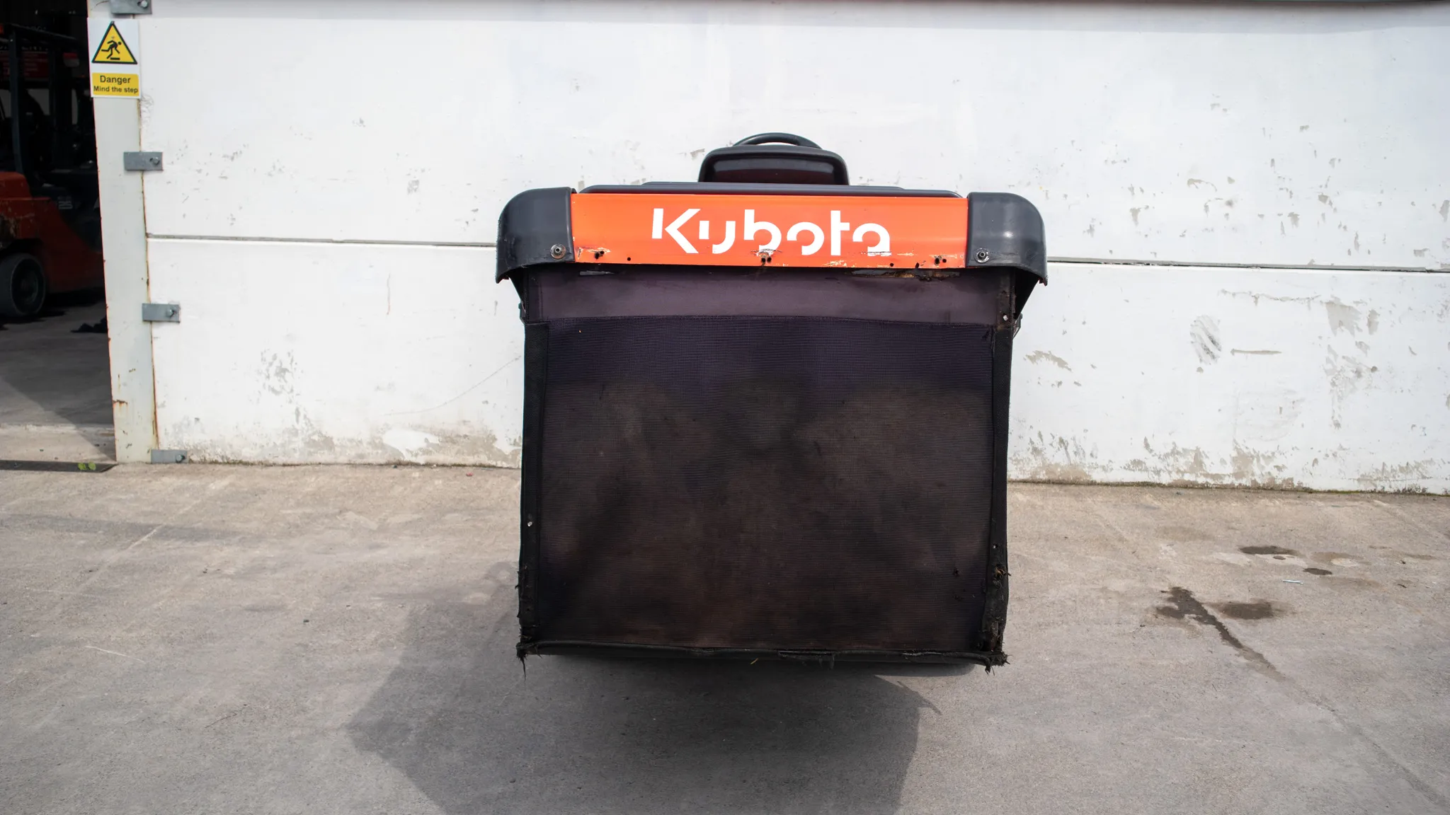 Used 2023 Kubota G231LD Lawnmower