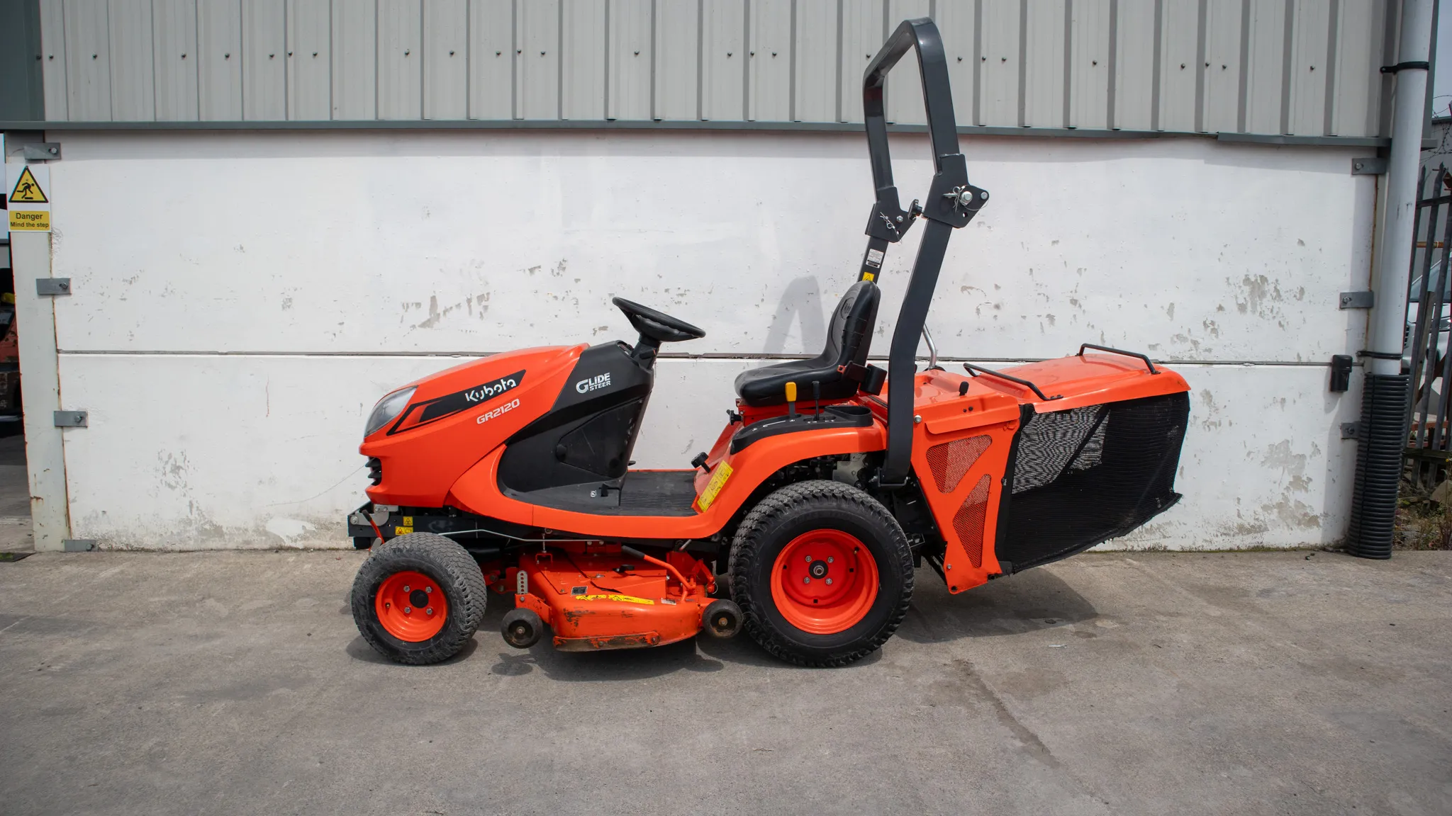 Used 2023 Kubota GR2120 Lawnmower