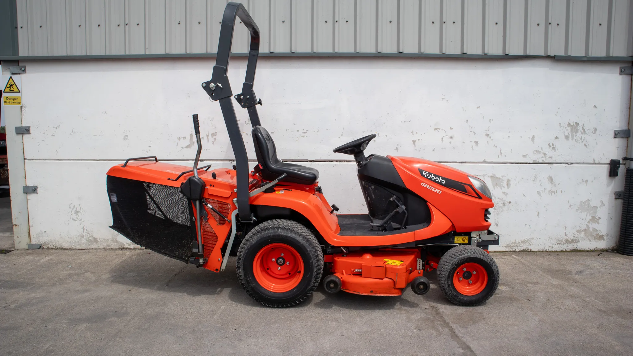 Used 2023 Kubota GR2120 Lawnmower