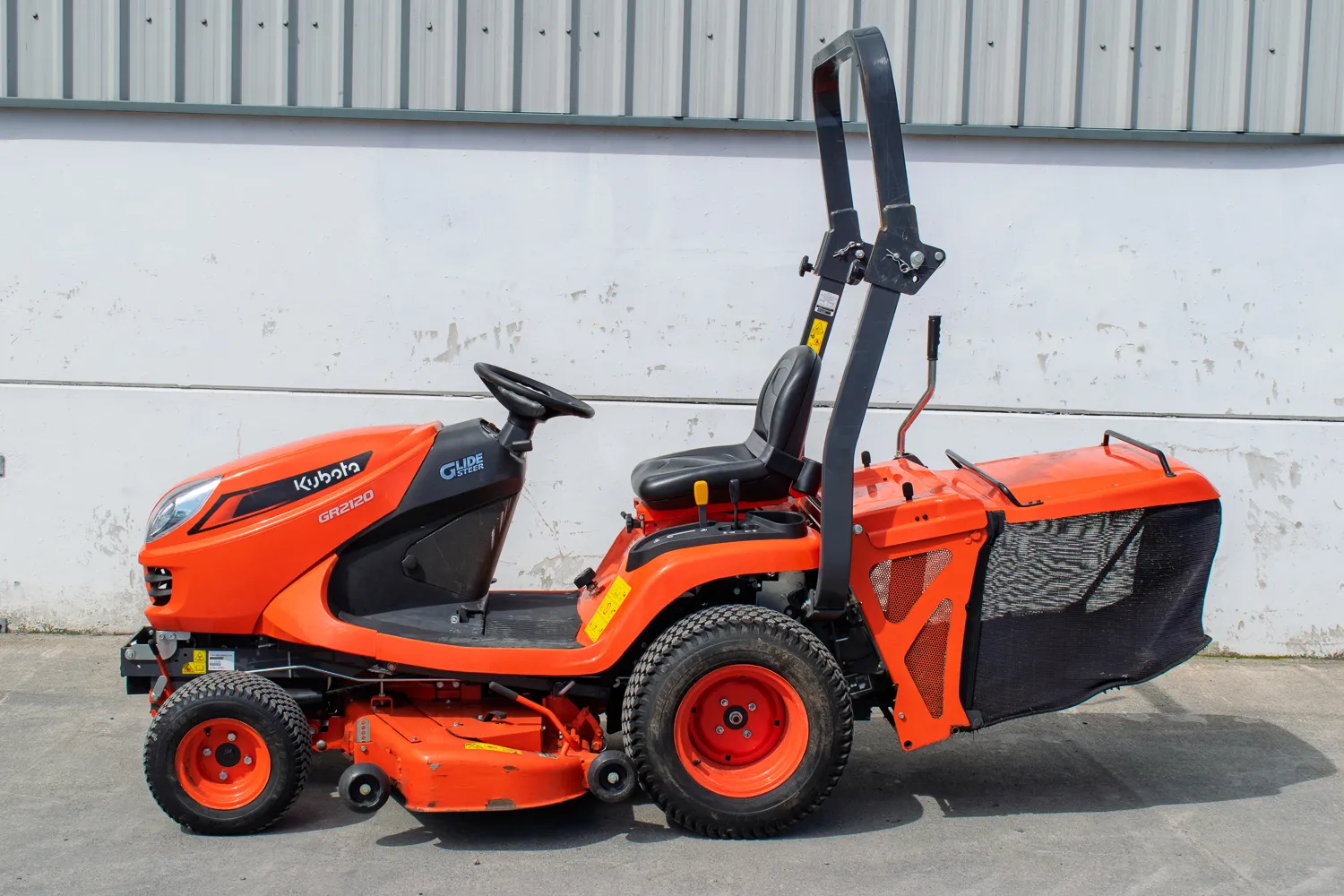 Used 2024 Kubota GR2120 Lawnmower