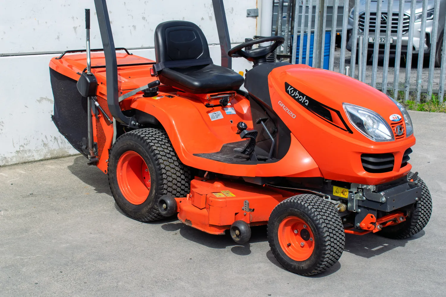 Used 2024 Kubota GR2120 Lawnmower