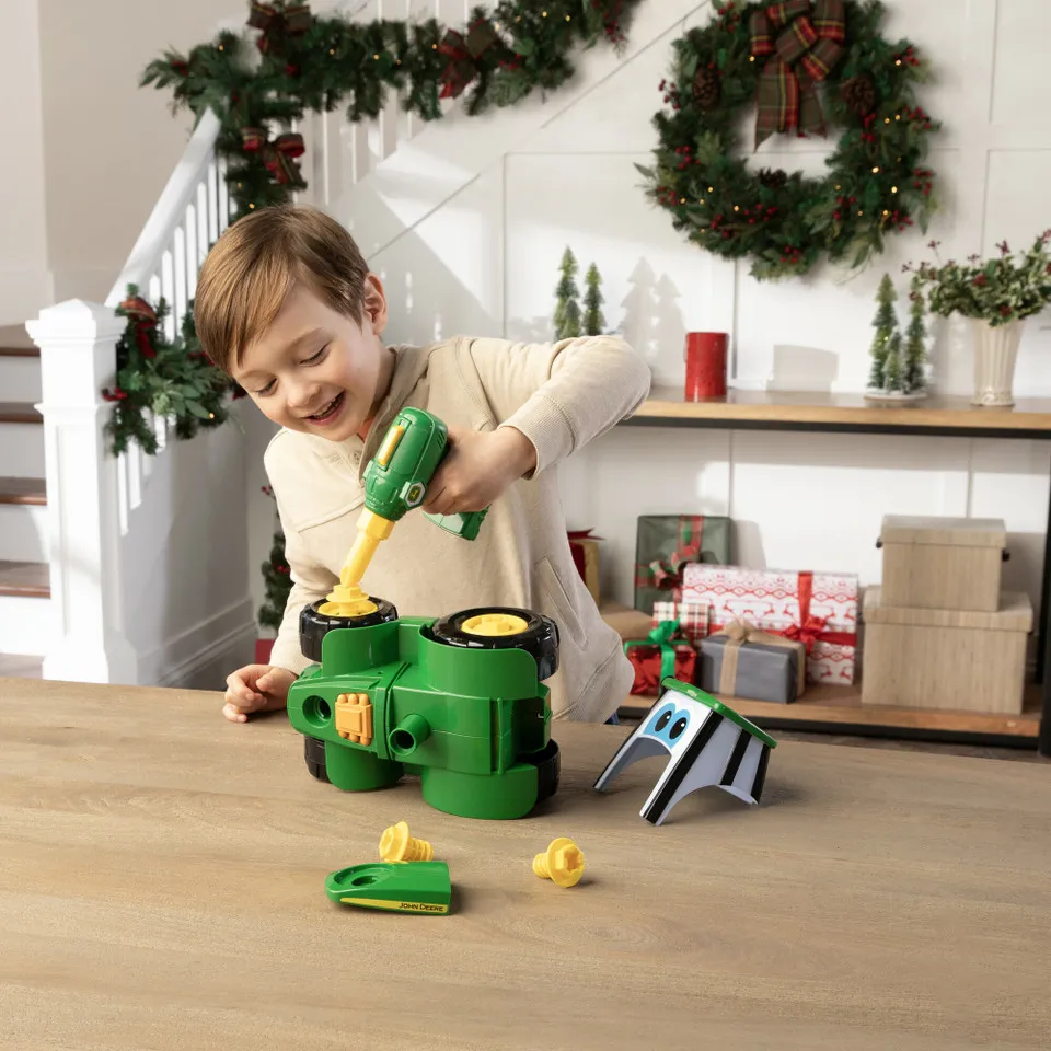 Britains John Deere Build-A-Buddy Johnny Tractor
