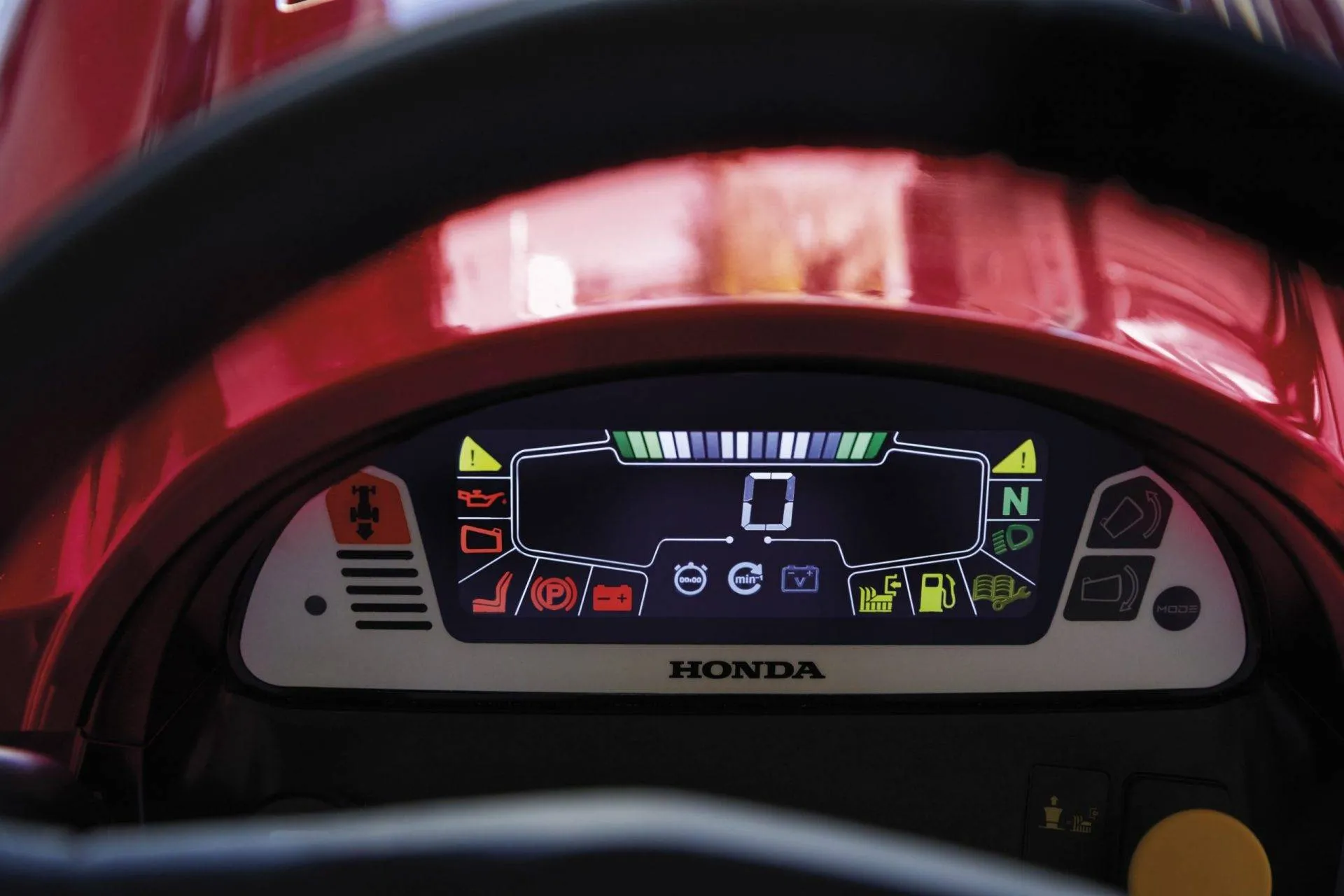 Honda HF2417 HTE Ride-On Lawnmower Electric Tip