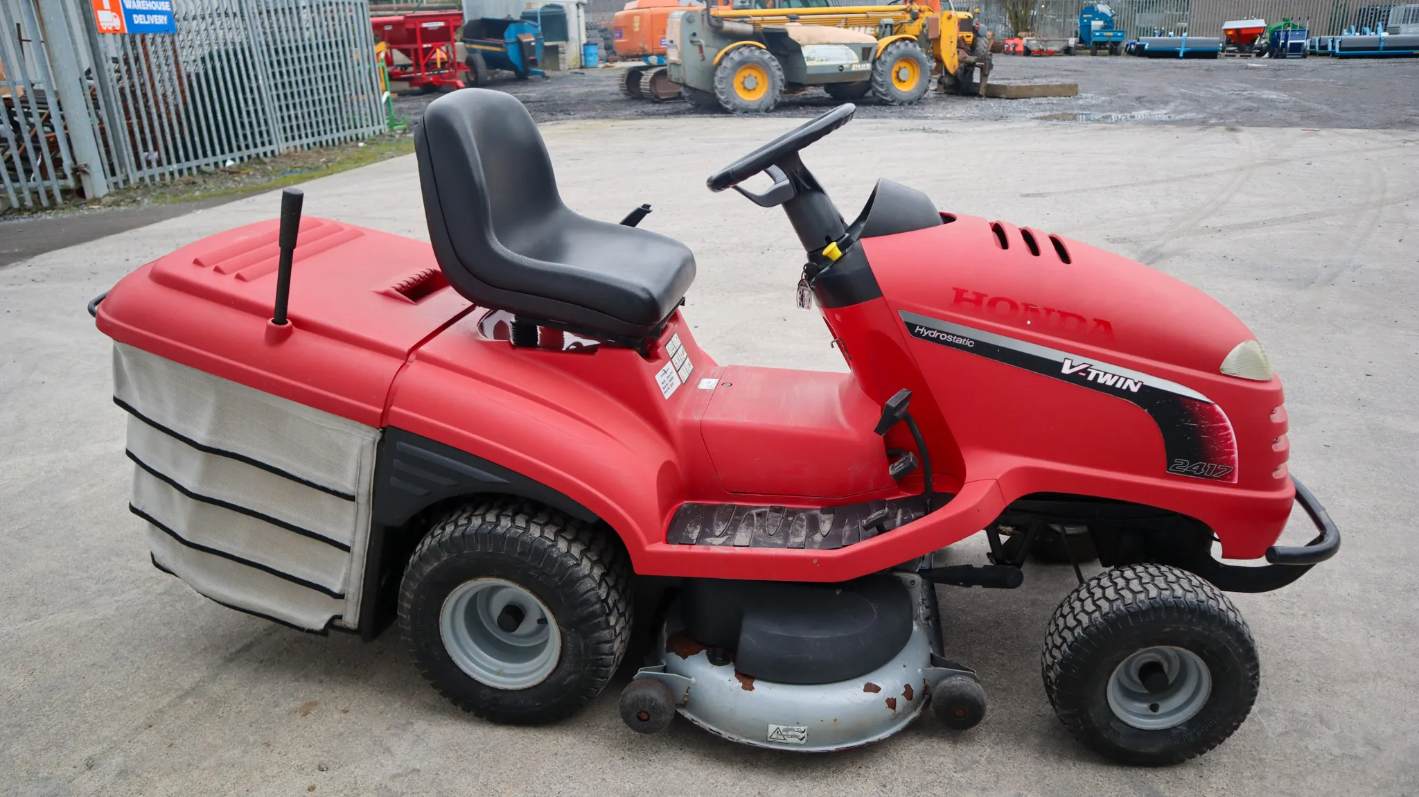 Used 2011 Honda HF2417 Lawnmower