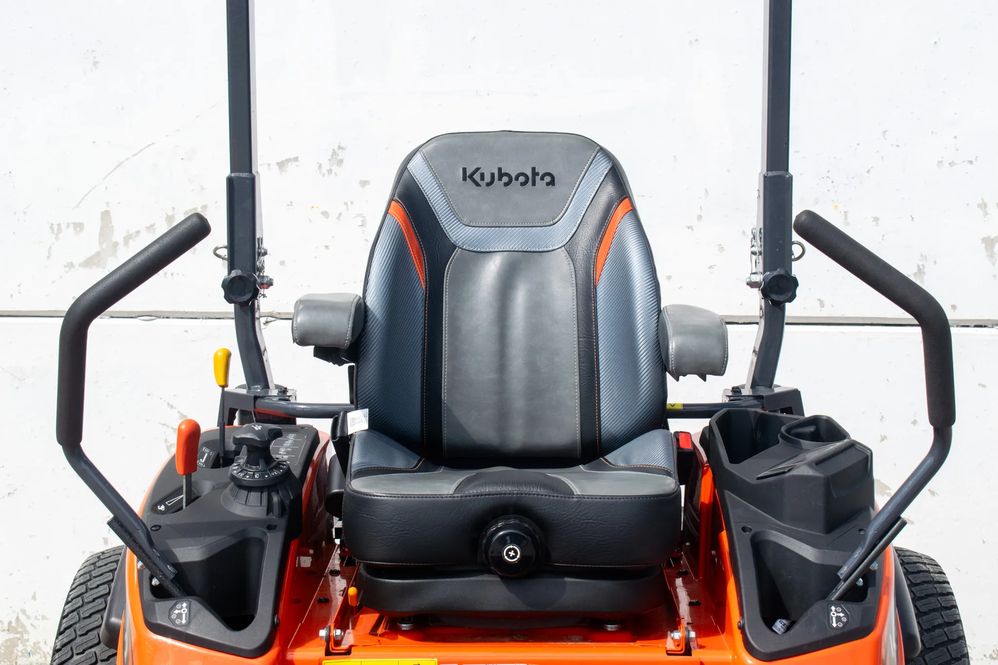 Used Kubota ZD1211 Zero Turn Lawnmower