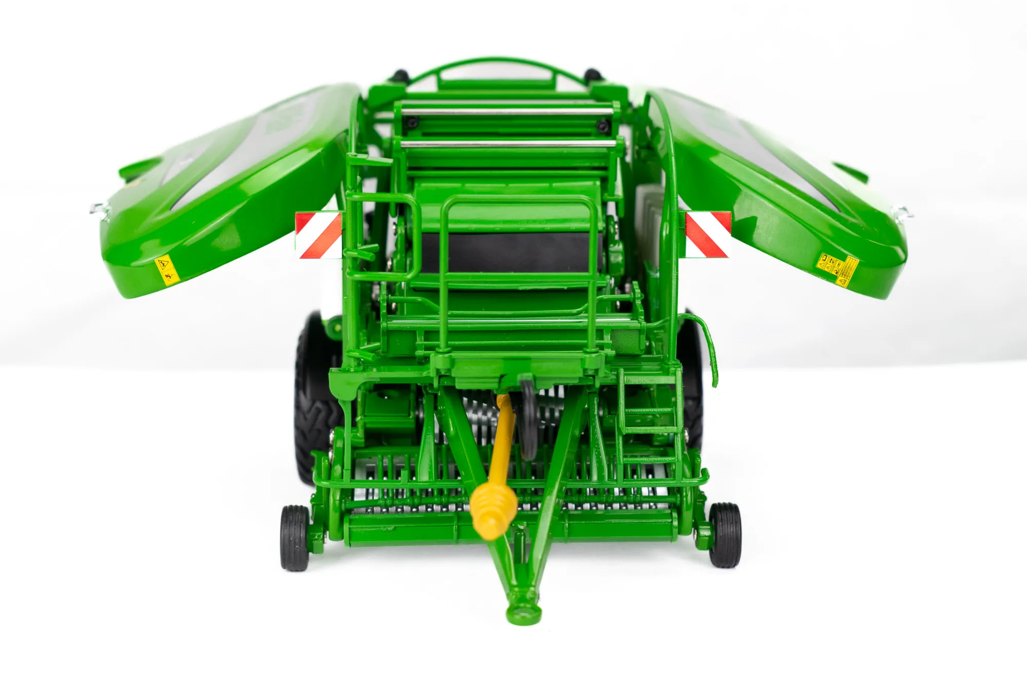 McHale Fusion 4 Plus Baler Scale Model - 1:32 Scale
