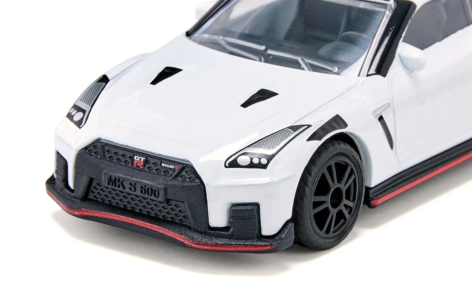 Siku 1:87 Nissan GT-R Nismo – Diecast Supercar with Rear Spoiler and Sport Detailing