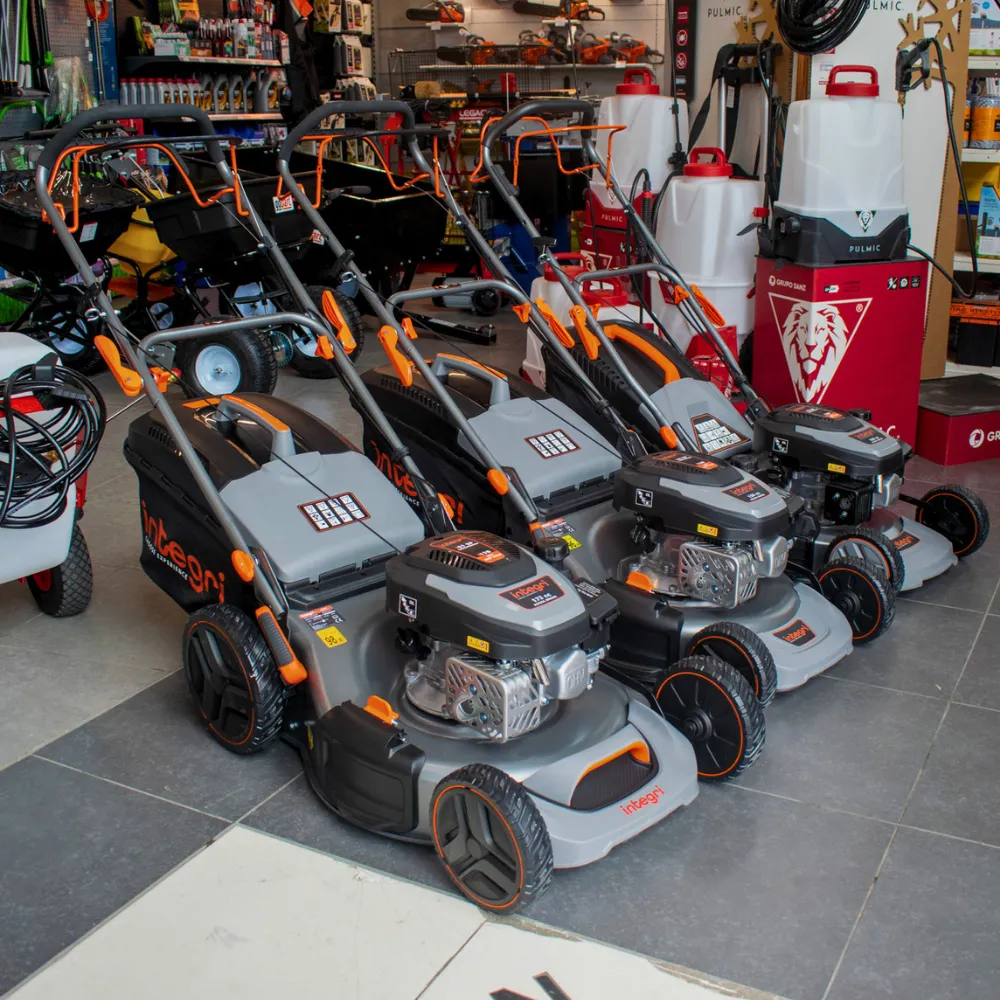 Integri Lawnmowers